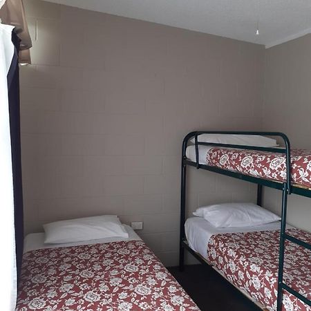 Paeroa Rail Trail Motel Экстерьер фото